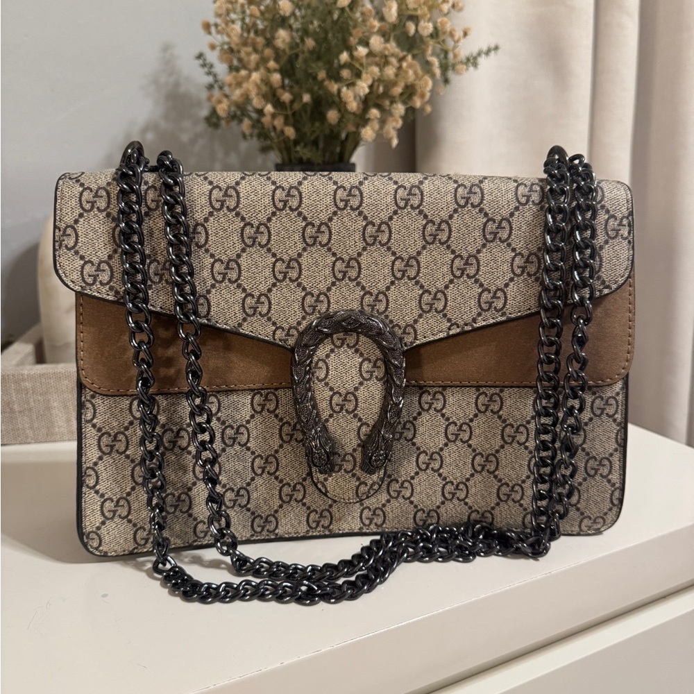 BEAUTIFUL handbag